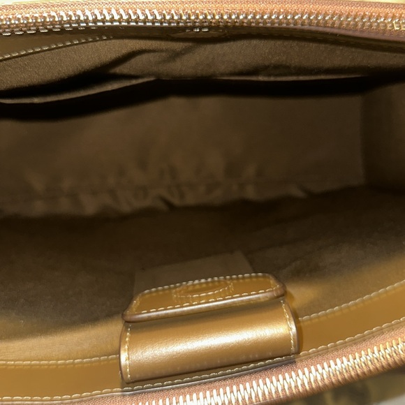 Selling like new Coach Nina Tote only used once.  Non smoking household. - Picture 4 of 5